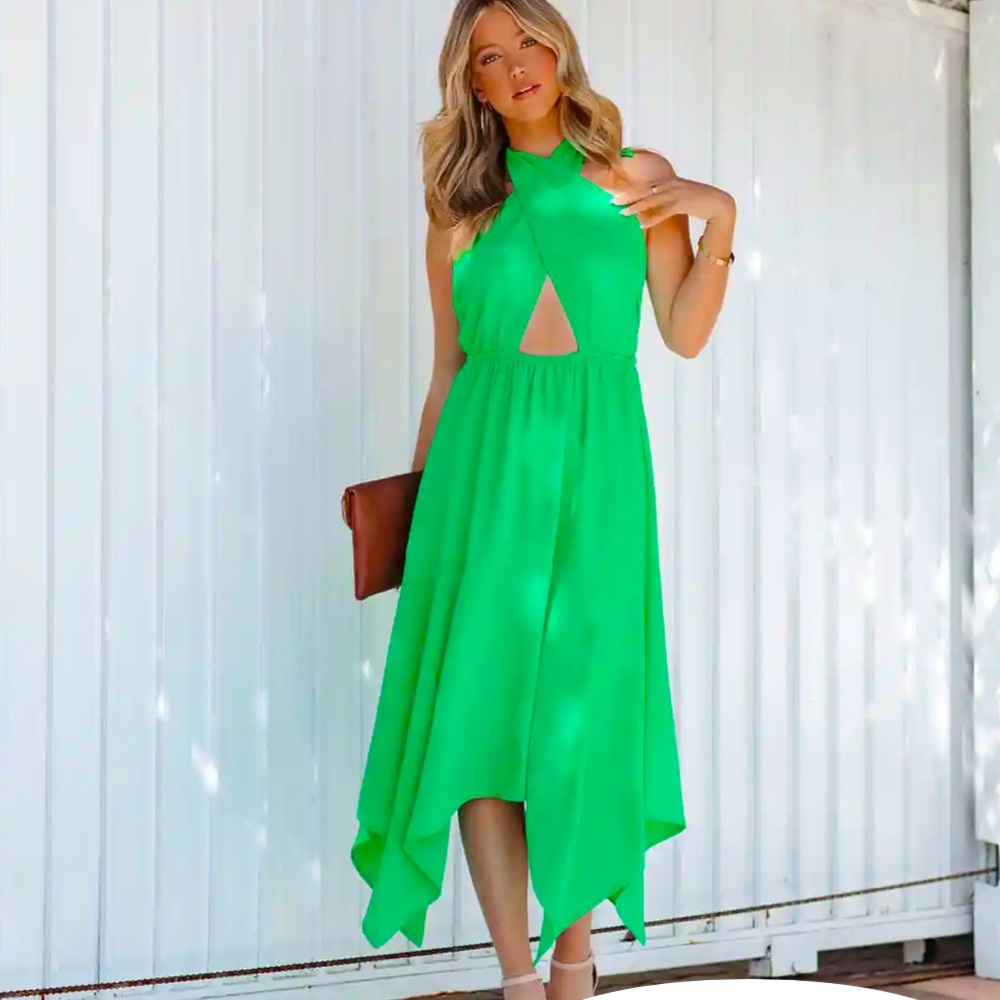 NEVER WORN VICI MARISOL HALTER CUTOUT MIDI DRESS - EMERALD